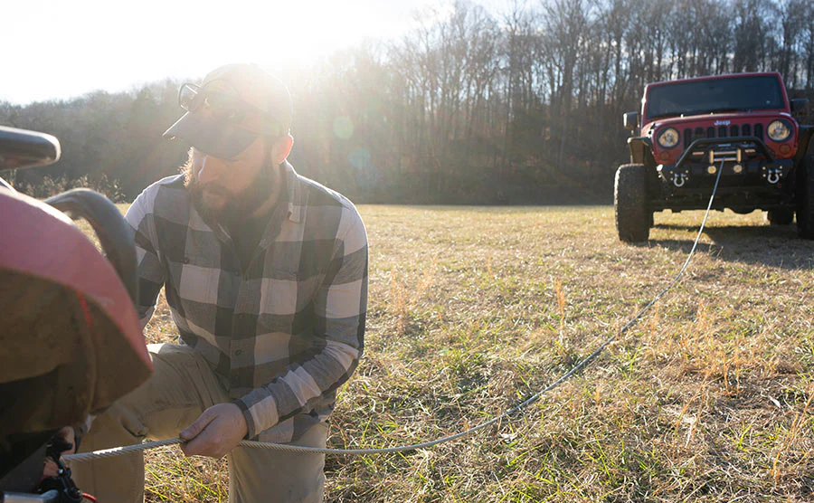 Gladiator R-Type 12,500lb 12v Electric Winch - Steel Rope - Image 9